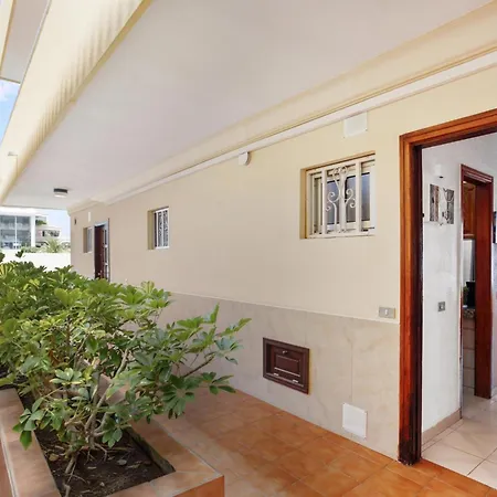 Atlantic Holidays, 170m From The Ocean Los Cristianos (Tenerife)